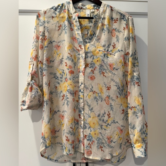 Kut from the Kloth Jasmine sheer floral blouse Sz S - Picture 6 of 12